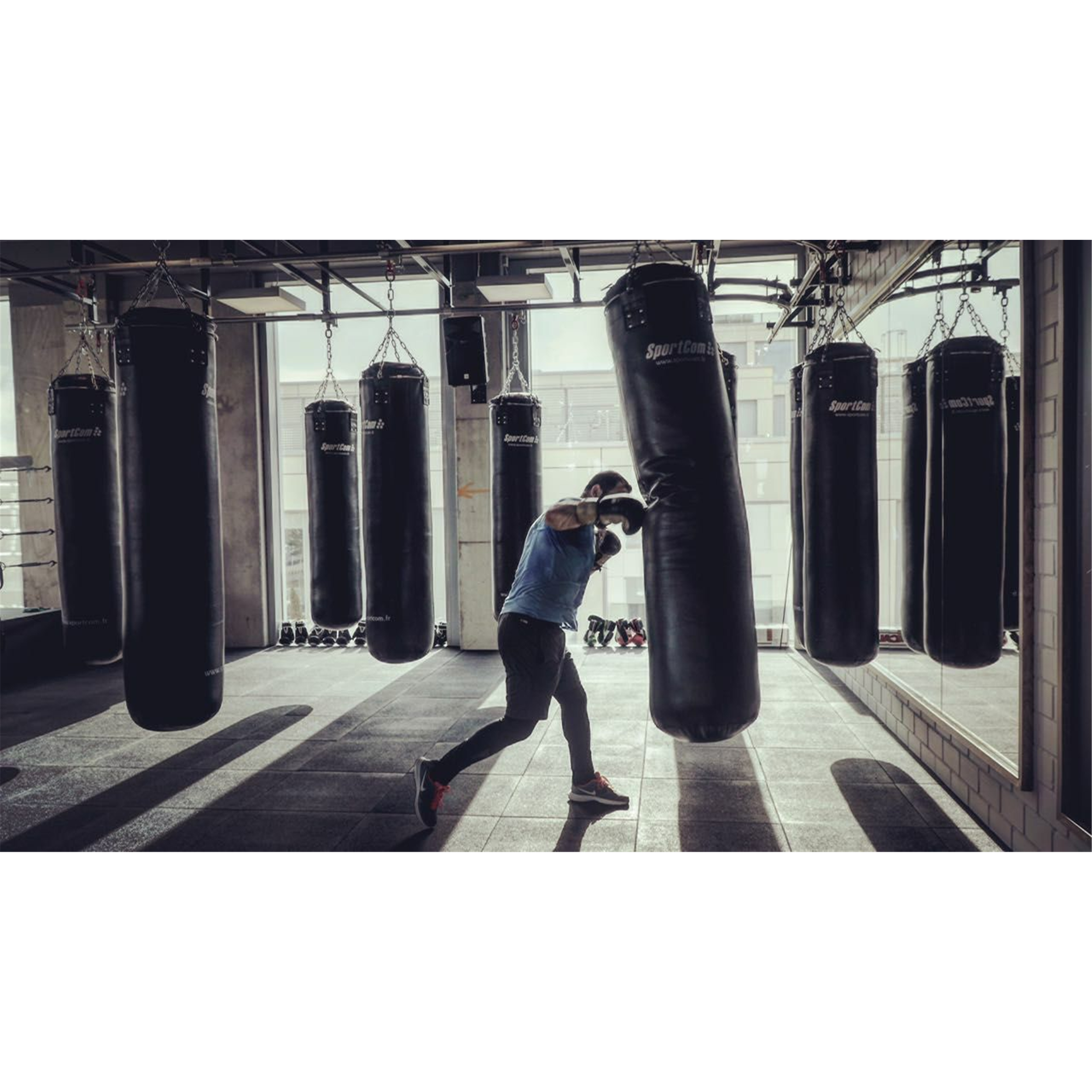 Sac de frappe 1,80m - Boxe - SPORTCOM- Clubs - Entreprises - Collectivités - Associations