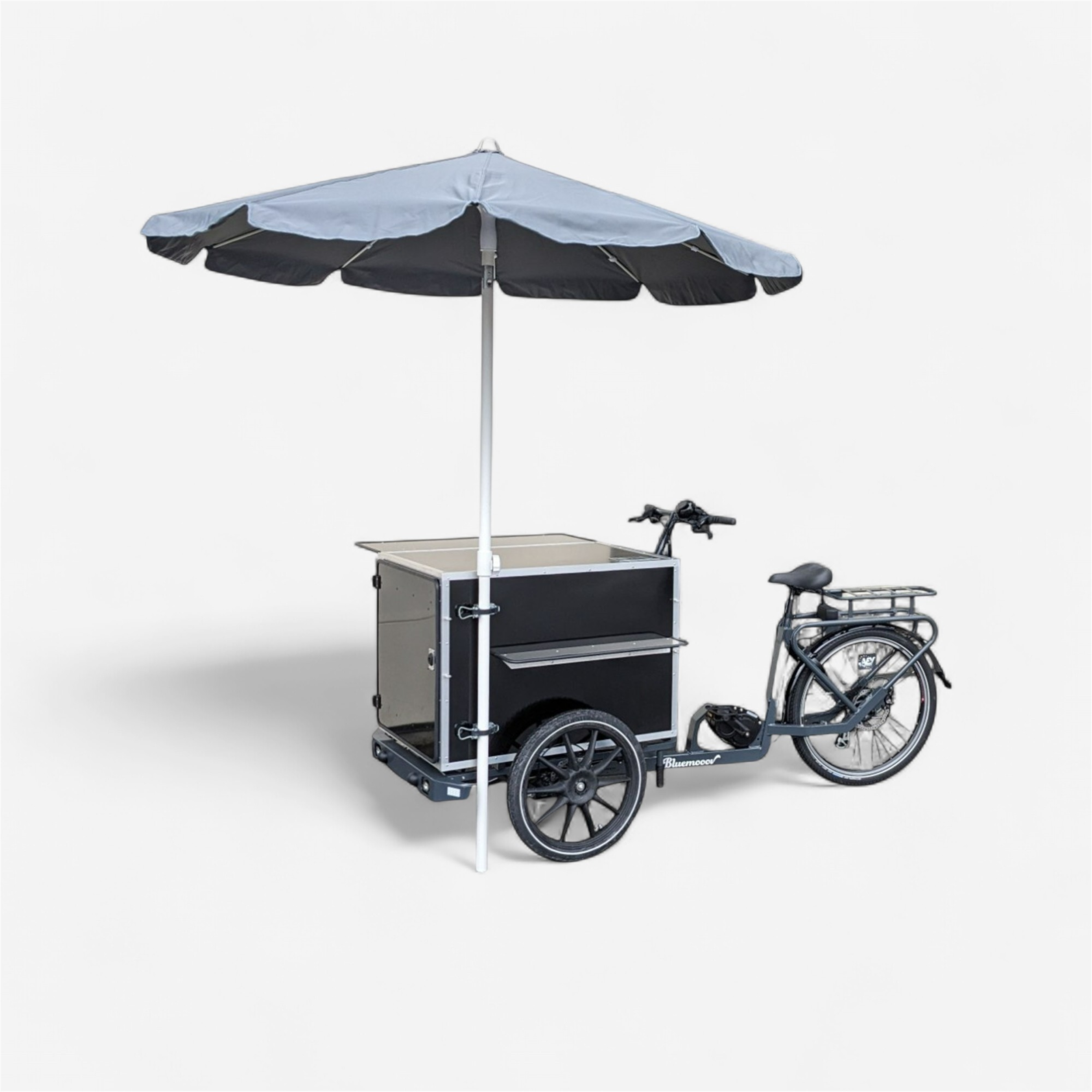 Vélo cargo Bluemoov Ketch Elec Stand 135 noir pour les clubs et