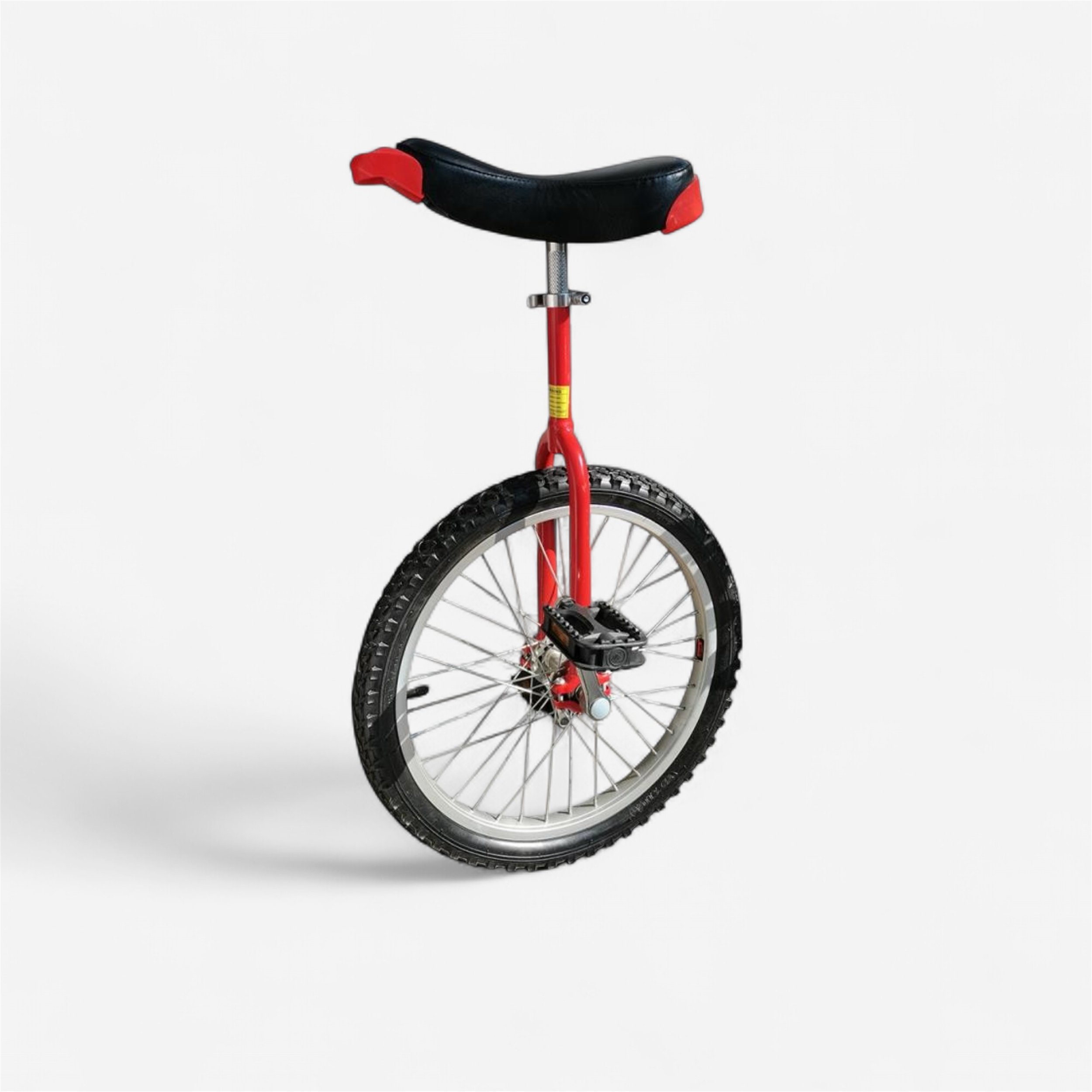 Monocycle 20 pouces rouge - Arts du cirque - GREEN SLIDE- Clubs - Entreprises - Collectivités - Associations