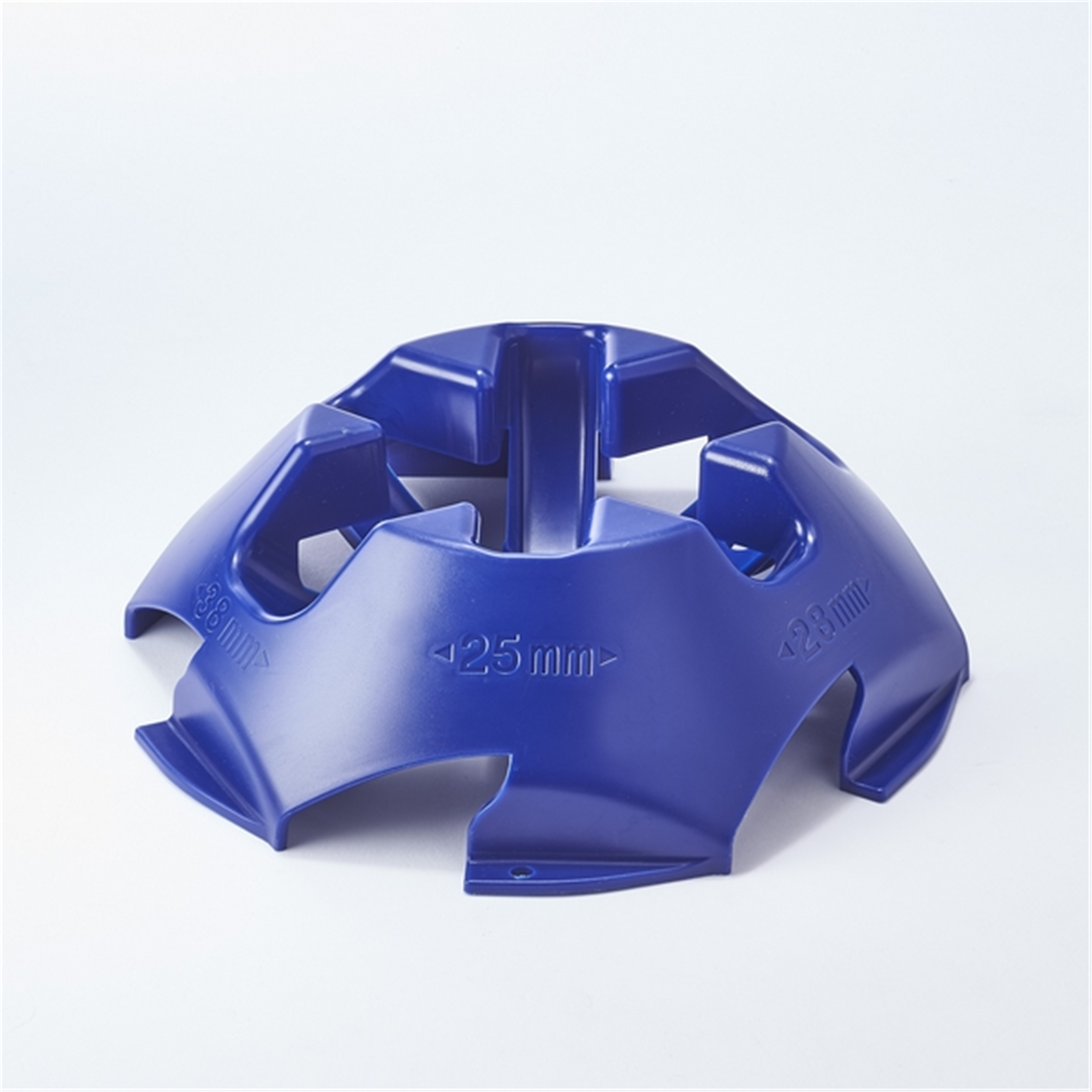 Range trotinette au sol bleu - Trottinettes - MOTTEZ- Clubs - Entreprises - Collectivités - Associations