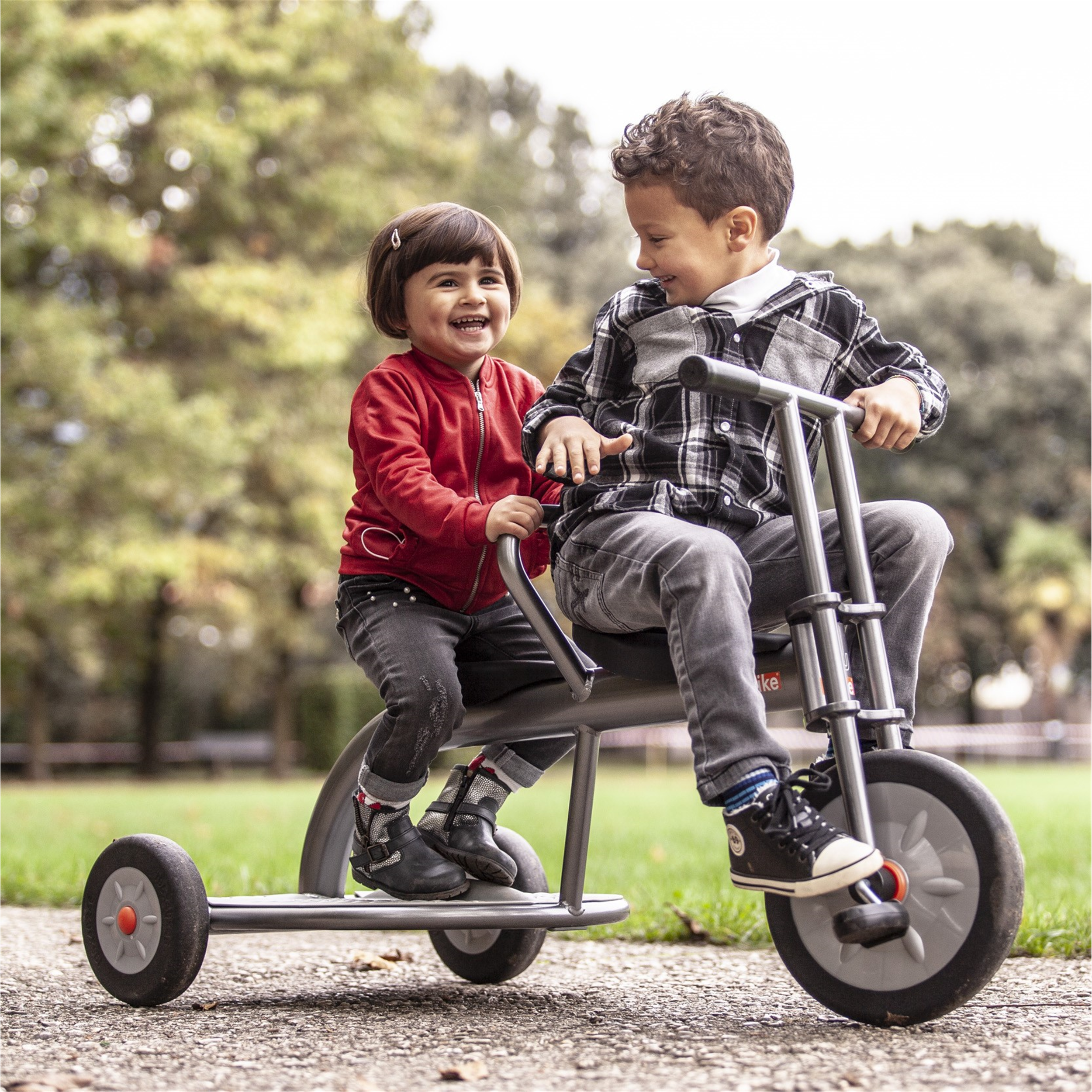 Tricycle Alutrike places pour les clubs et collectivités