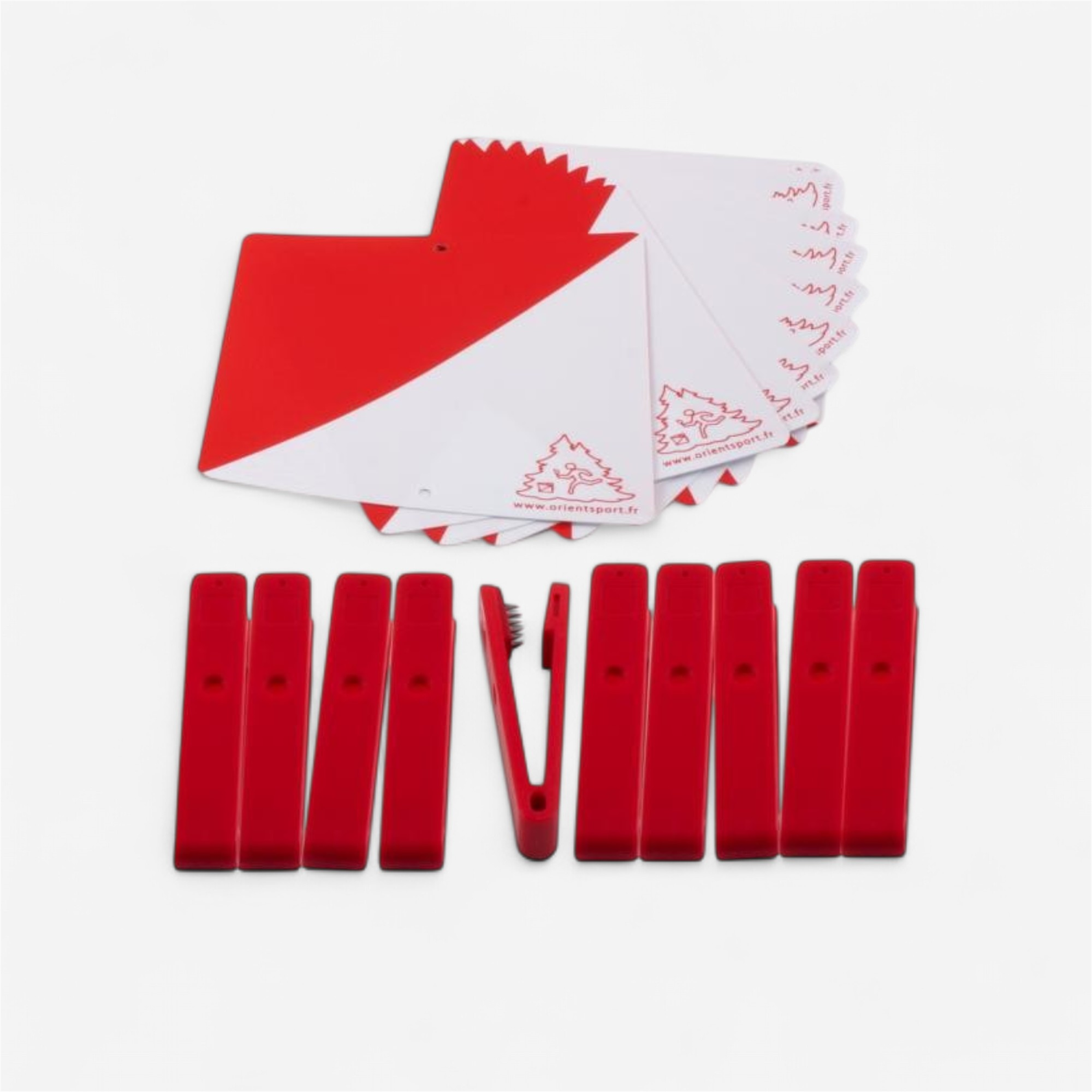 Lot de 10 balises de course d'orientation avec pinces couleurs rouge - Course d'orientation - Orientsport- Clubs - Entreprises - Collectivités - Associations