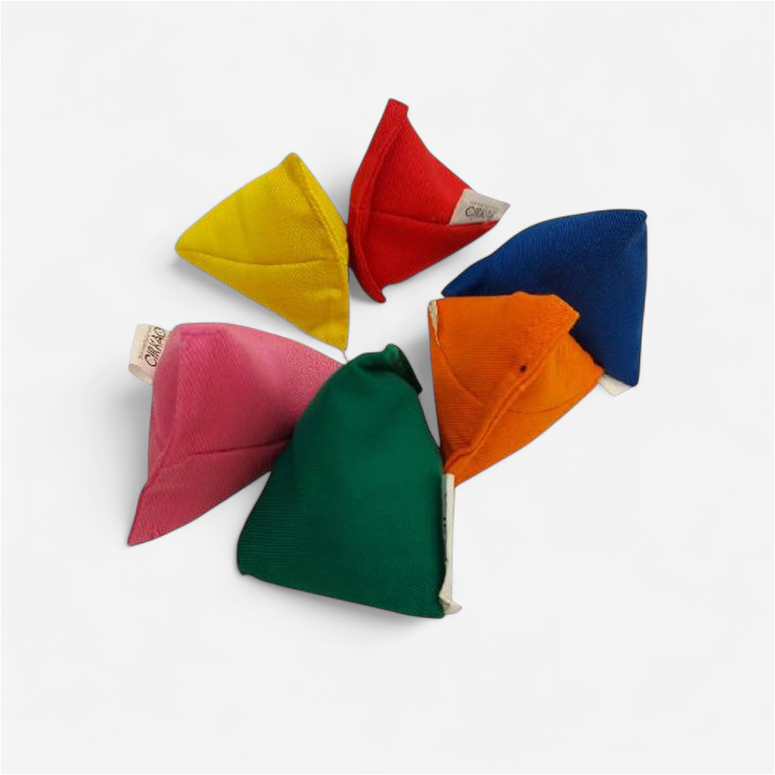 Lot de 6 triangles cirkao - Gymnastique et sports artistiques - Cirque et jonglage - LA RIBOULDINGUE-Decathlon PRO - Clubs - Entreprises -