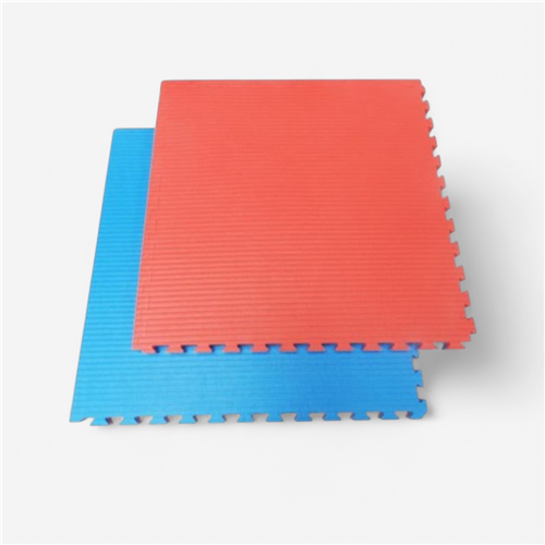 Lot de 10 tapis puzzles 100x100x4 cm combat Sportcom - bleu/rouge 