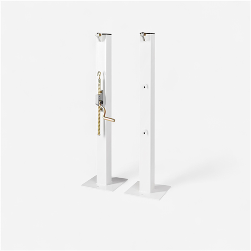 paire de poteaux de tennis carrés 80x80mm acier sur platine