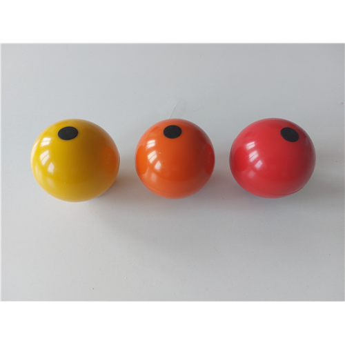 LOT 3 BALLES A GRAINS 74MM 110G Orange/jaune/rouge